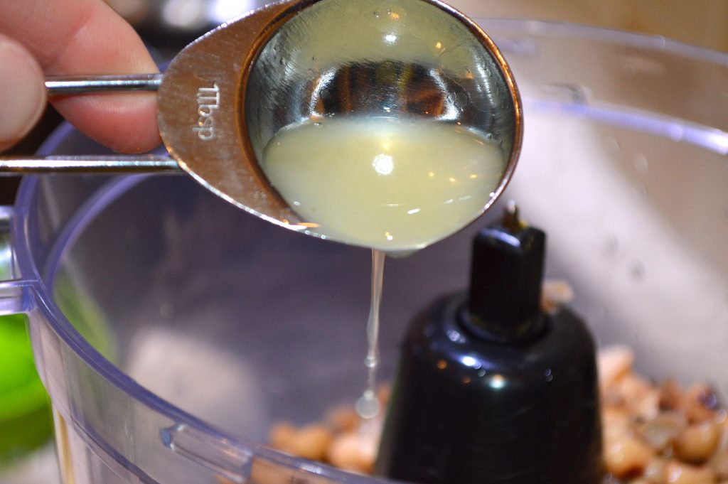 Adding Lemon Juice to Blackeye Pea Hummus